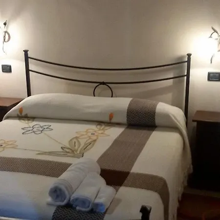 Casale San Fedele Bed & Breakfast *